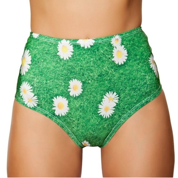J. Valentine Daisy and Green Grass Booty Shorts - Picture 1 of 7
